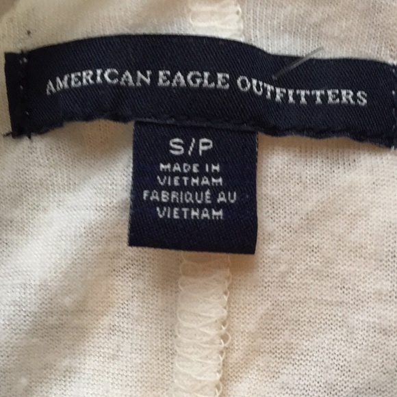 American Eagle outfitters Flowy lace top size S/P - Picture 6 of 8